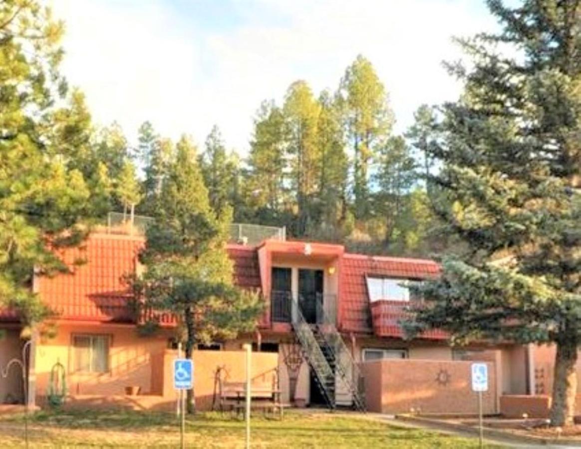 Pinecliff Village Resort Hollywood Экстерьер фото